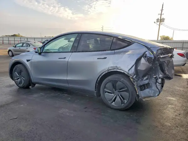 7SAYGDEDXTF415532 2026 TESLA MODEL Y - Image 2