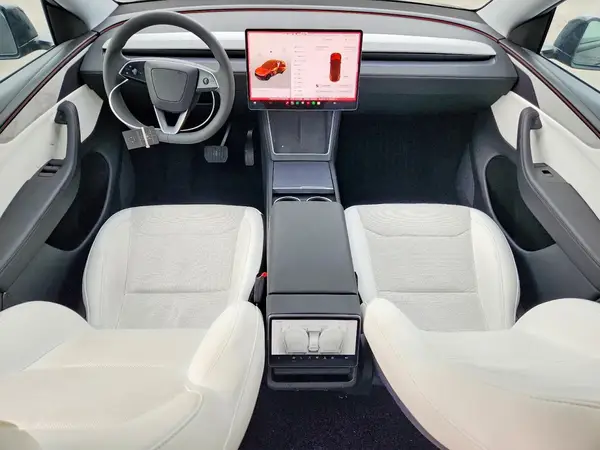 7SAYGDEDXTF425767 2026 TESLA MODEL Y - Image 8