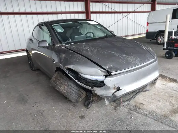7SAYGDEDXTF434131 2026 TESLA MODEL Y - Image 1