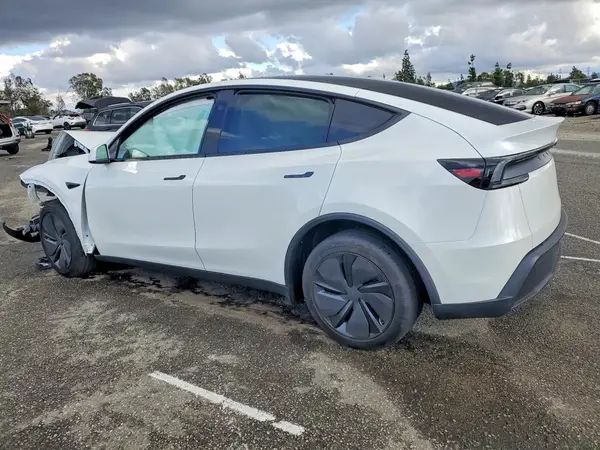 7SAYGDEDXTF452984 2026 TESLA MODEL Y - Image 2