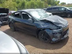 7SAYGDEDXTF518353 2026 TESLA MODEL Y
