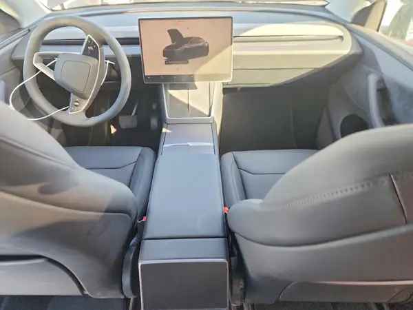 7SAYGDEDXTF536884 2026 TESLA MODEL Y - Image 8