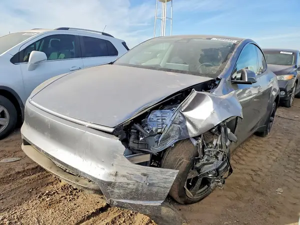 7SAYGDEDXTF550252 2026 TESLA MODEL Y - Image 1