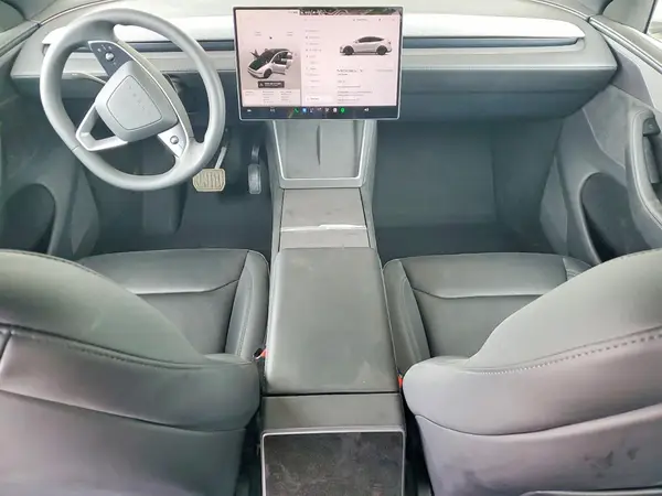 7SAYGDEDXTF596230 2026 TESLA MODEL Y - Image 8