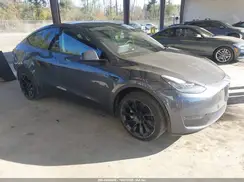 7SAYGDEE0NA006075 2022 TESLA MODEL Y