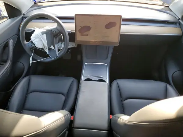 7SAYGDEE0NA010109 2022 TESLA MODEL Y - Image 8