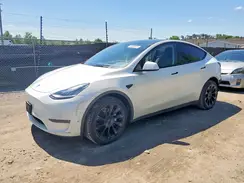 7SAYGDEE0NA013592 2022 TESLA MODEL Y