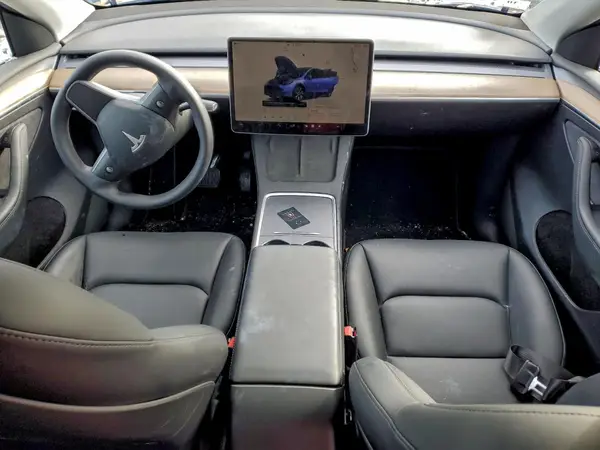 7SAYGDEE0NA014743 2022 TESLA MODEL Y - Image 8