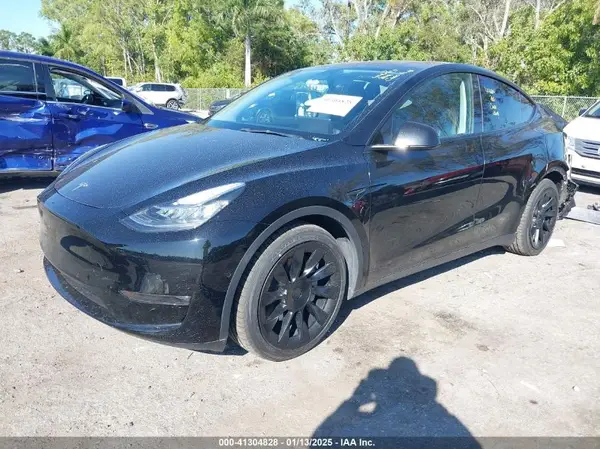 7SAYGDEE0NA017917 2022 TESLA MODEL Y - Image 2