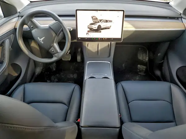 7SAYGDEE0NA018310 2022 TESLA MODEL Y - Image 8