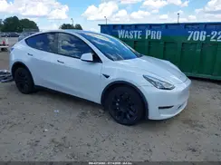 7SAYGDEE0NA018498 2022 TESLA MODEL Y