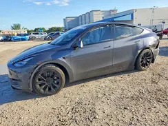 7SAYGDEE0NA019747 2022 TESLA MODEL Y