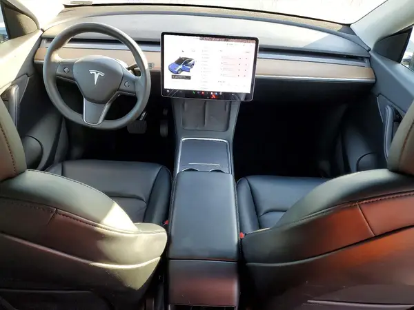 7SAYGDEE0NF307772 2022 TESLA MODEL Y - Image 8
