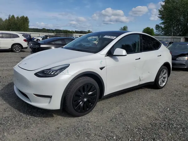 7SAYGDEE0NF315418 2022 TESLA MODEL Y - Image 1