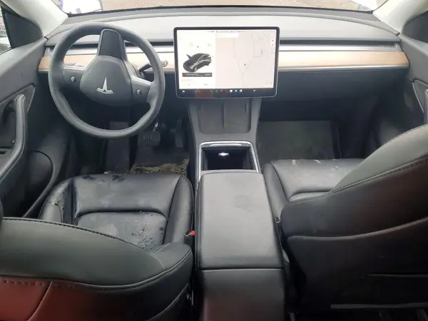 7SAYGDEE0NF315483 2022 TESLA MODEL Y - Image 8