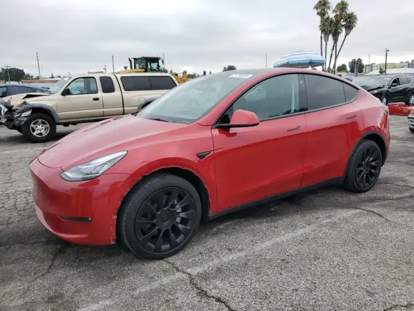 7SAYGDEE0NF317153 2022 TESLA MODEL Y - Image 1