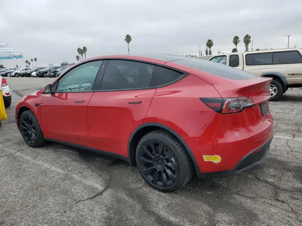 7SAYGDEE0NF317153 2022 TESLA MODEL Y - Image 2