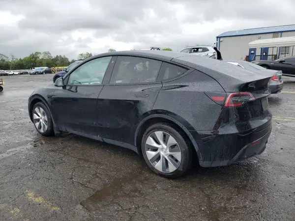 7SAYGDEE0NF327147 2022 TESLA MODEL Y - Image 2