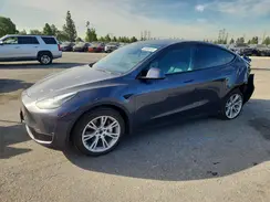 7SAYGDEE0NF338598 2022 TESLA MODEL Y