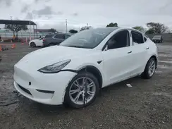 7SAYGDEE0NF347611 2022 TESLA MODEL Y