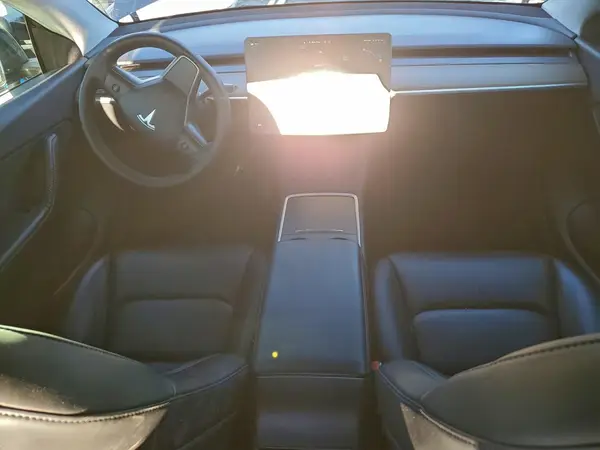 7SAYGDEE0NF356826 2022 TESLA MODEL Y - Image 8