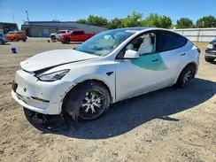 7SAYGDEE0NF360486 2022 TESLA MODEL Y