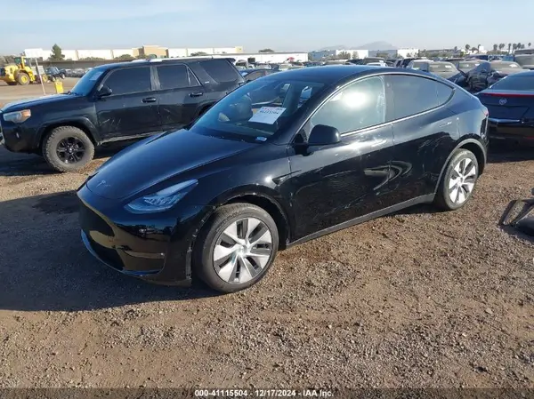 7SAYGDEE0NF365168 2022 TESLA MODEL Y - Image 2