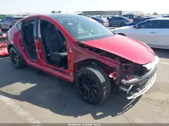 7SAYGDEE0NF385212 2022 TESLA MODEL Y