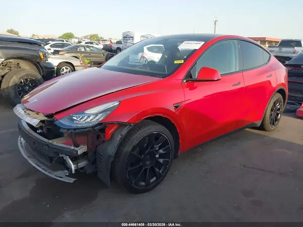 7SAYGDEE0NF385212 2022 TESLA MODEL Y - Image 2