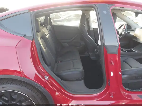 7SAYGDEE0NF385212 2022 TESLA MODEL Y - Image 8