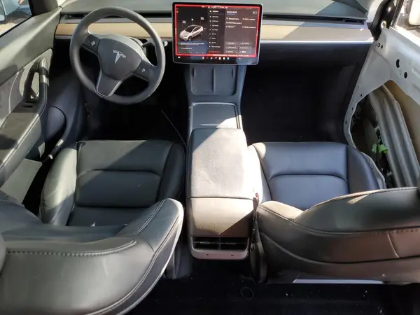 7SAYGDEE0NF385713 2022 TESLA MODEL Y - Image 8