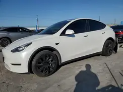 7SAYGDEE0NF385937 2022 TESLA MODEL Y