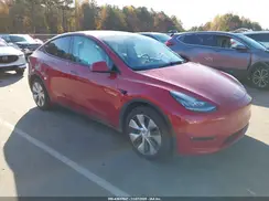 7SAYGDEE0NF391625 2022 TESLA MODEL Y