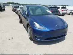 7SAYGDEE0NF396095 2022 TESLA MODEL Y