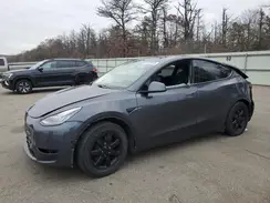 7SAYGDEE0NF401683 2022 TESLA MODEL Y