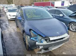 7SAYGDEE0NF412506 2022 TESLA MODEL Y