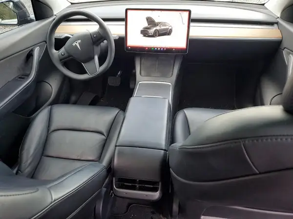 7SAYGDEE0NF413252 2022 TESLA MODEL Y - Image 8