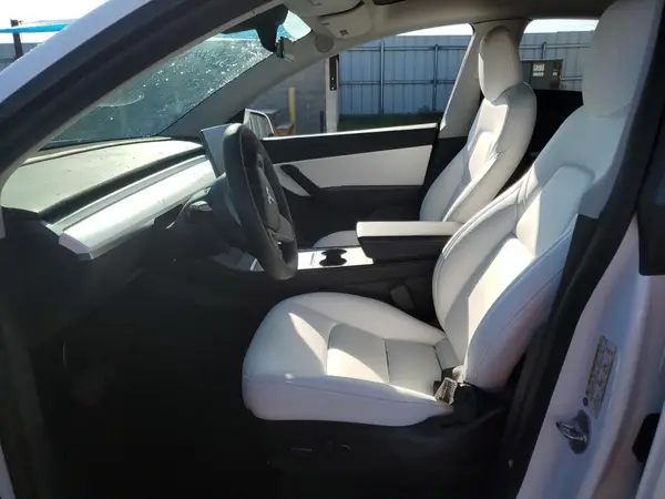 2022 TESLA MODEL Y auction photo 7