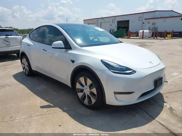 7SAYGDEE0NF424560 2022 TESLA MODEL Y - Image 1