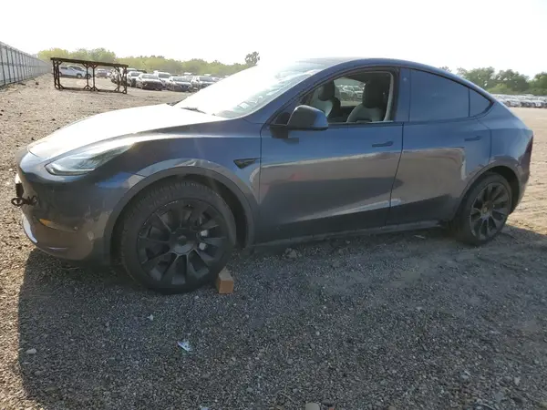 7SAYGDEE0NF426745 2022 TESLA MODEL Y - Image 1