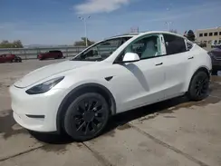 7SAYGDEE0NF436885 2022 TESLA MODEL Y