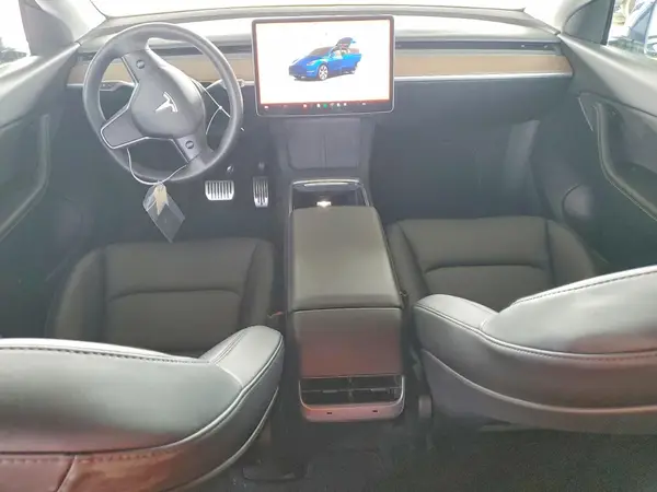 7SAYGDEE0NF446347 2022 TESLA MODEL Y - Image 8
