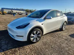 7SAYGDEE0NF459132 2022 TESLA MODEL Y