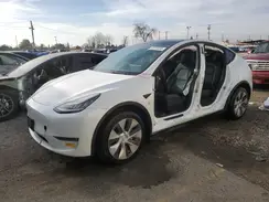 7SAYGDEE0NF461740 2022 TESLA MODEL Y