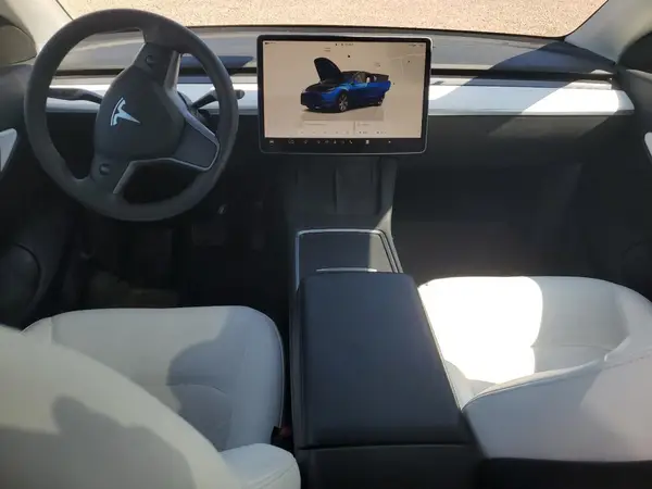 7SAYGDEE0NF468915 2022 TESLA MODEL Y - Image 8