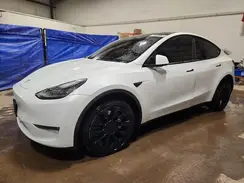 7SAYGDEE0NF468977 2022 TESLA MODEL Y