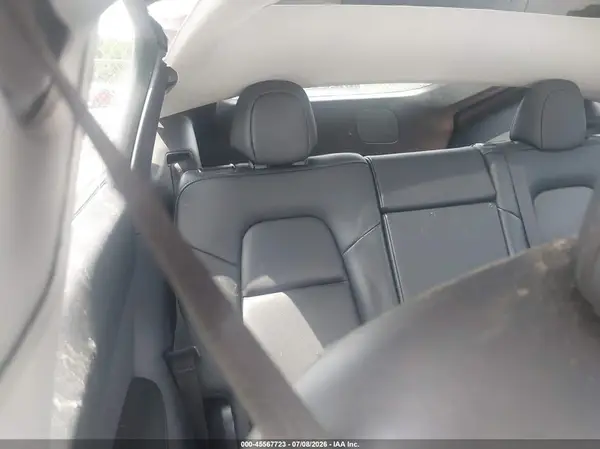 7SAYGDEE0NF480322 2022 TESLA MODEL Y - Image 8