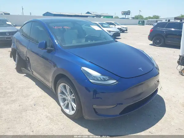 7SAYGDEE0NF505767 2022 TESLA MODEL Y - Image 1