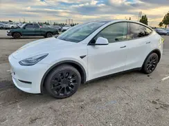 7SAYGDEE0NF511326 2022 TESLA MODEL Y
