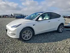 7SAYGDEE0NF520902 2022 TESLA MODEL Y